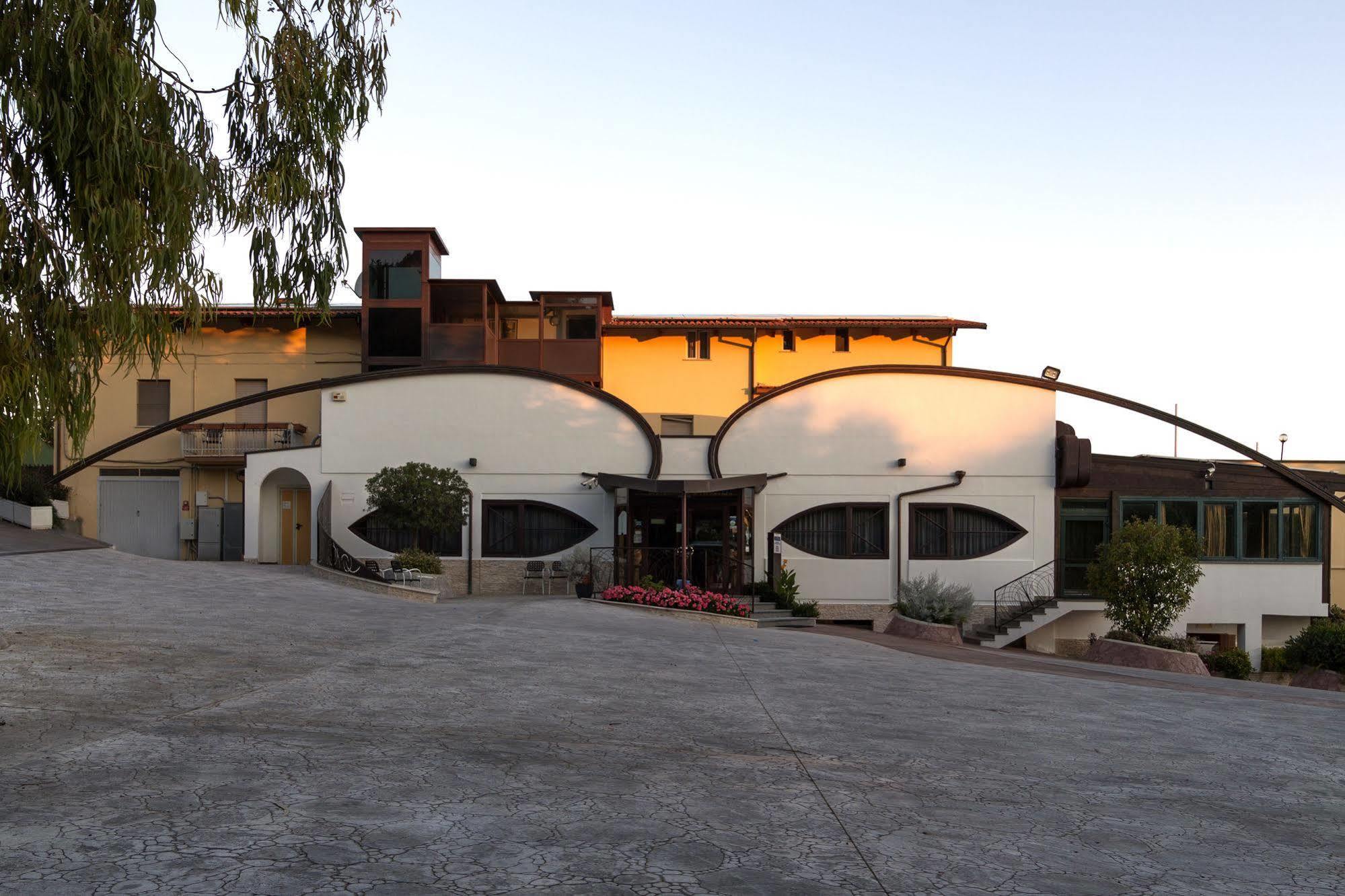 Casa Ferretti Di Ferretti Village Silvi Marina Exteriör bild